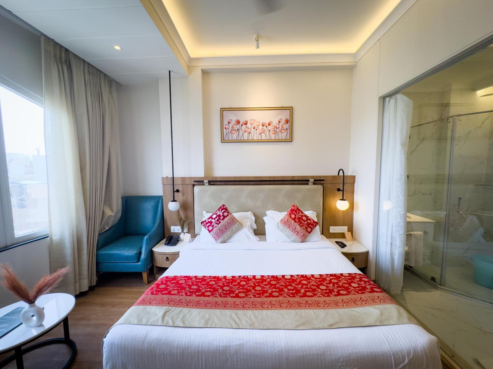 New Hotel Broadway Varanasi Bagian luar foto