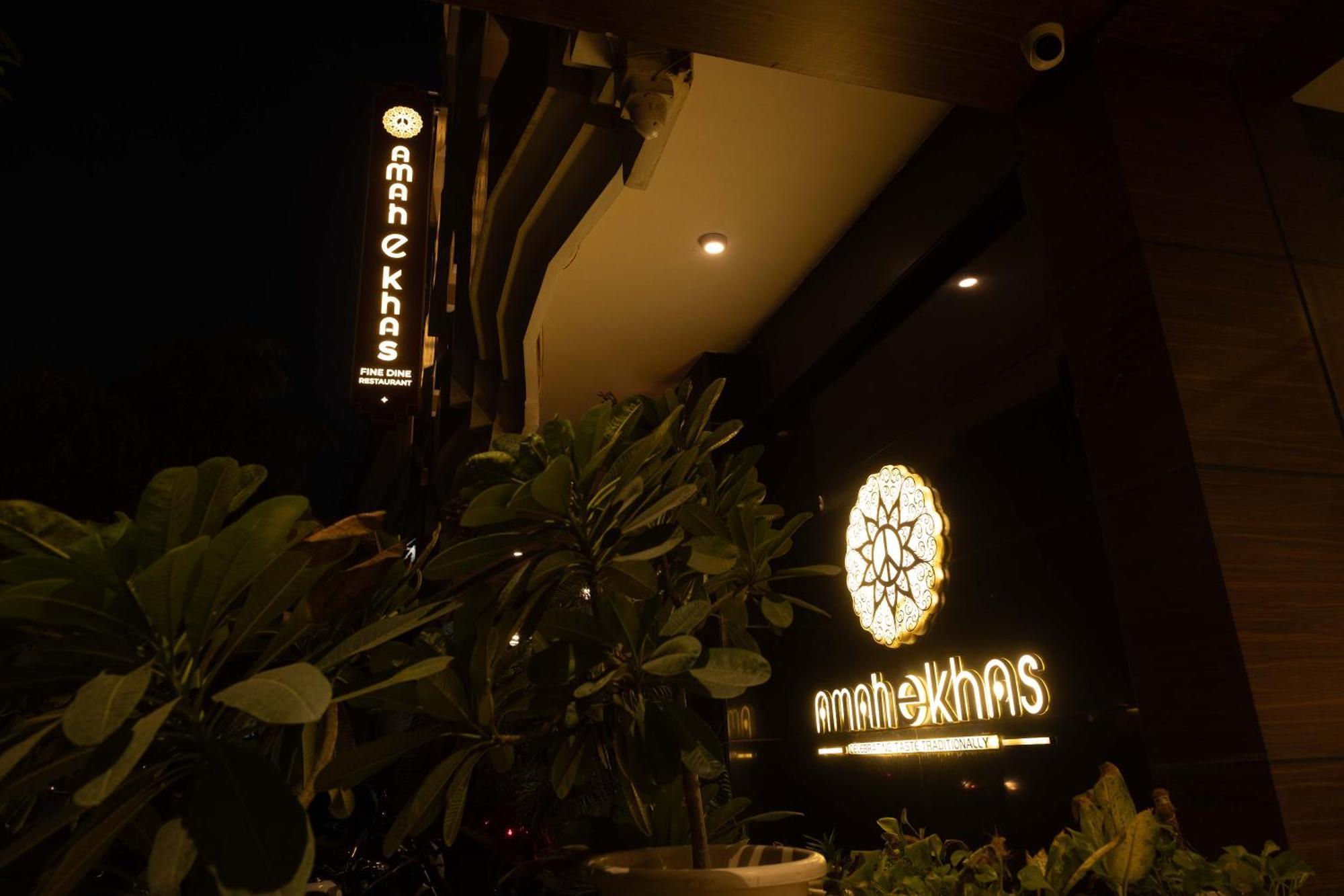 New Hotel Broadway Varanasi Bagian luar foto