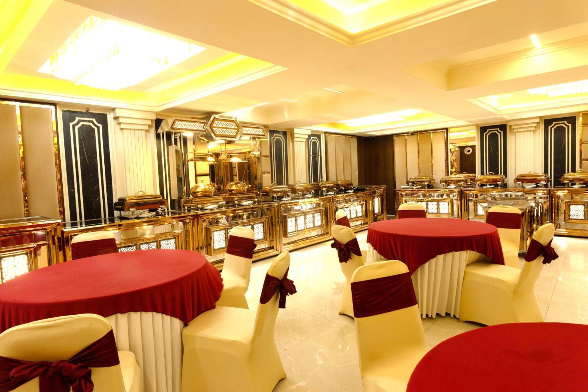 New Hotel Broadway Varanasi Bagian luar foto